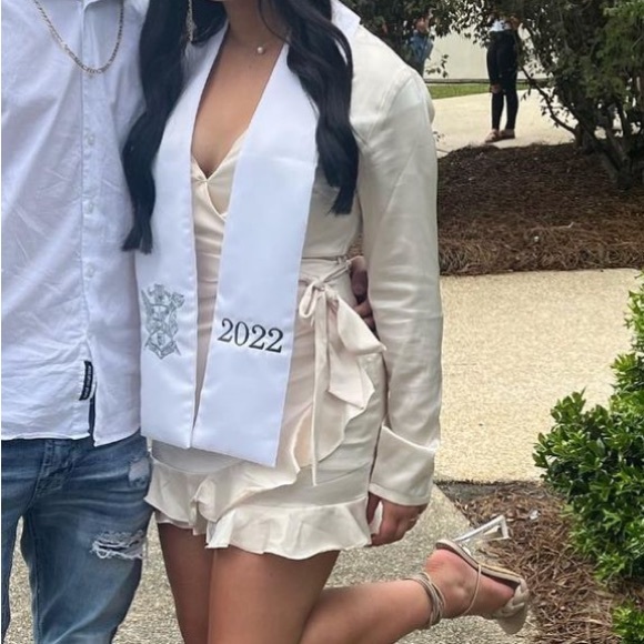 beautiful silky dress - Picture 2 of 2